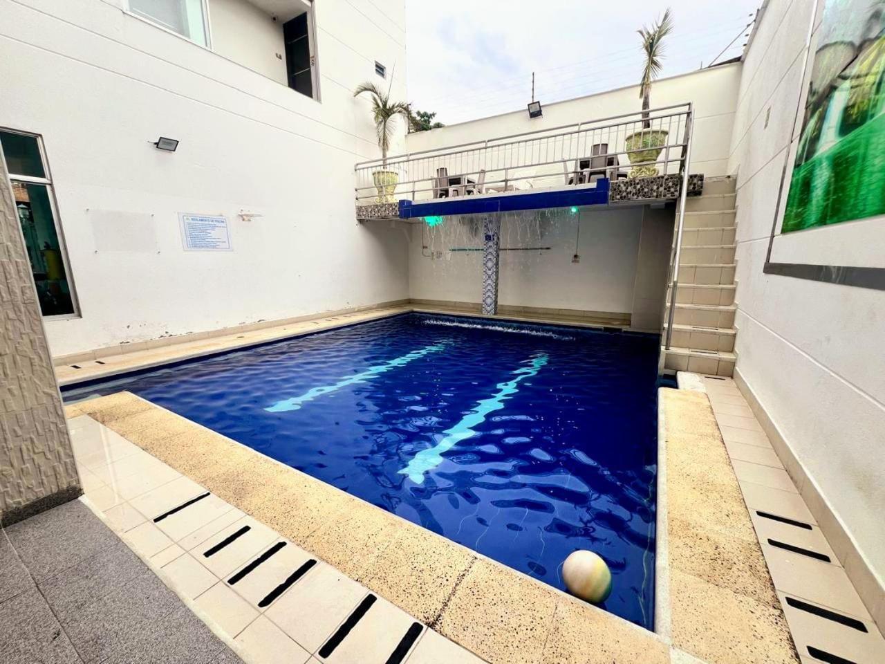 Hotel Suite Royal Melgar Εξωτερικό φωτογραφία